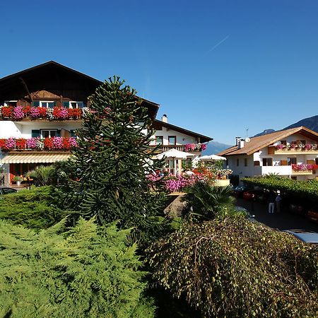 Hotel & Residenz Traubenheim Наллес Экстерьер фото