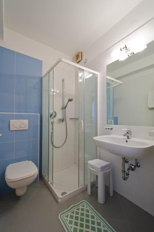 Hotel & Residenz Traubenheim Наллес Номер фото