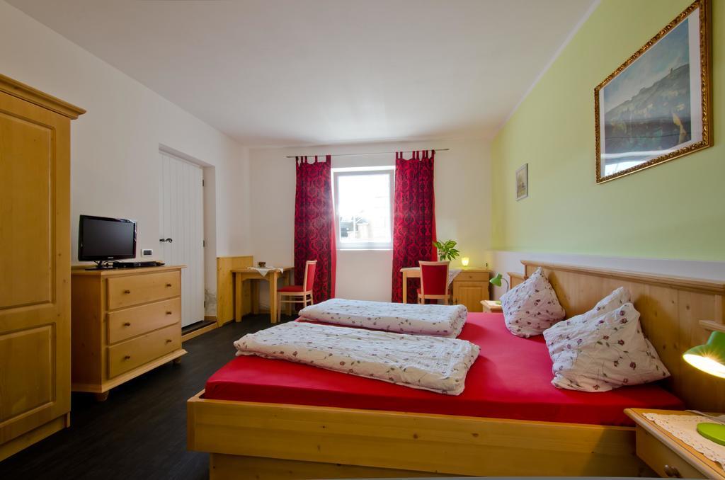 Hotel & Residenz Traubenheim Наллес Номер фото