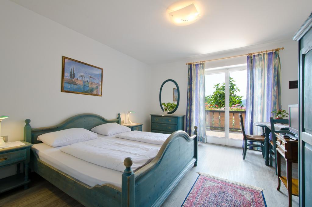 Hotel & Residenz Traubenheim Наллес Номер фото