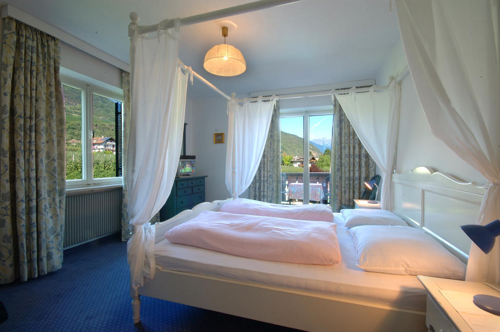 Hotel & Residenz Traubenheim Наллес Номер фото